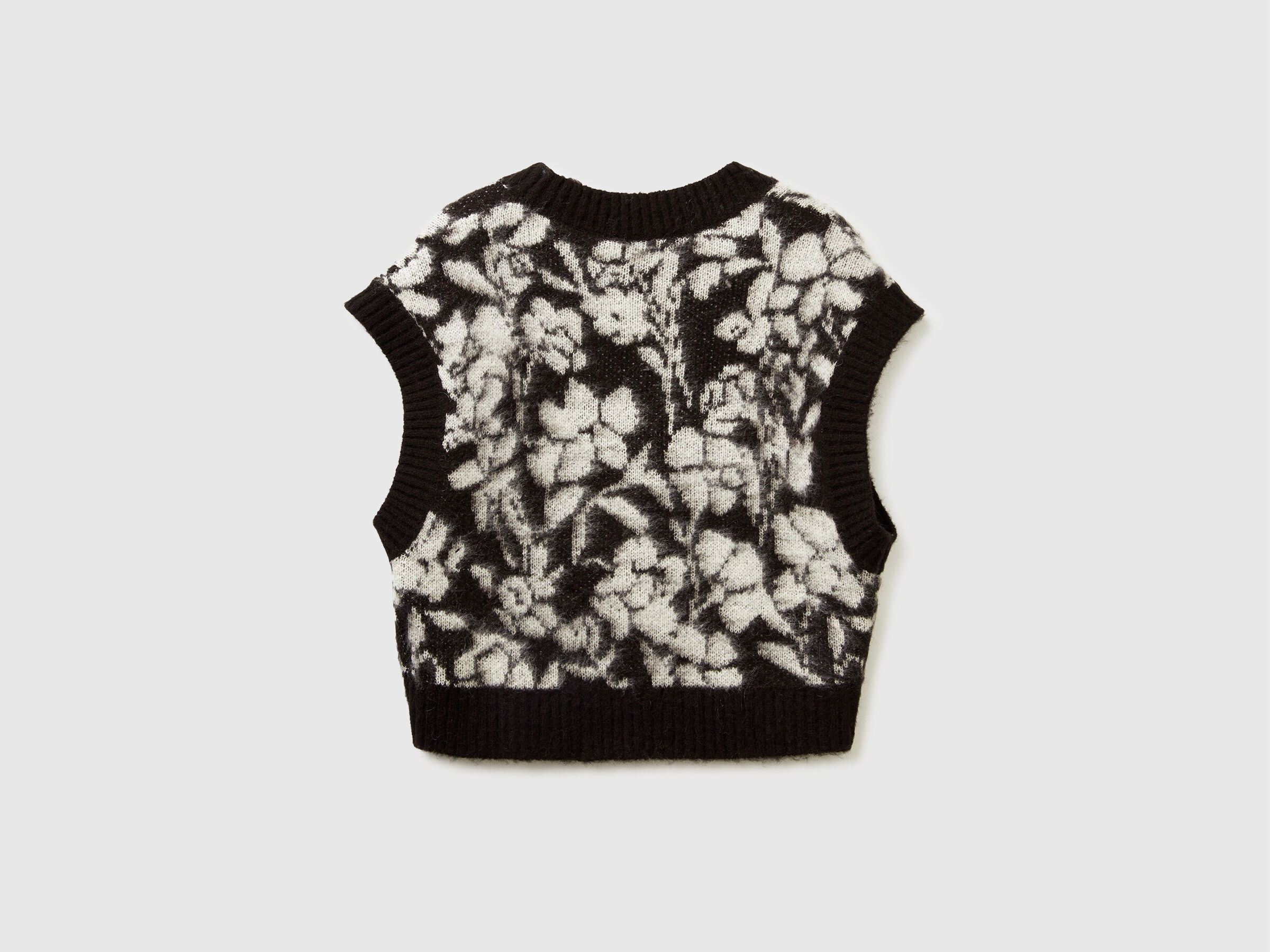 S/L V NECK SWEATER Women image number 6